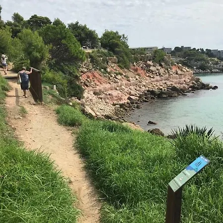 Vistas Mar - Piscina Salou